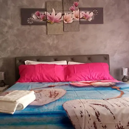 Donato Apartment